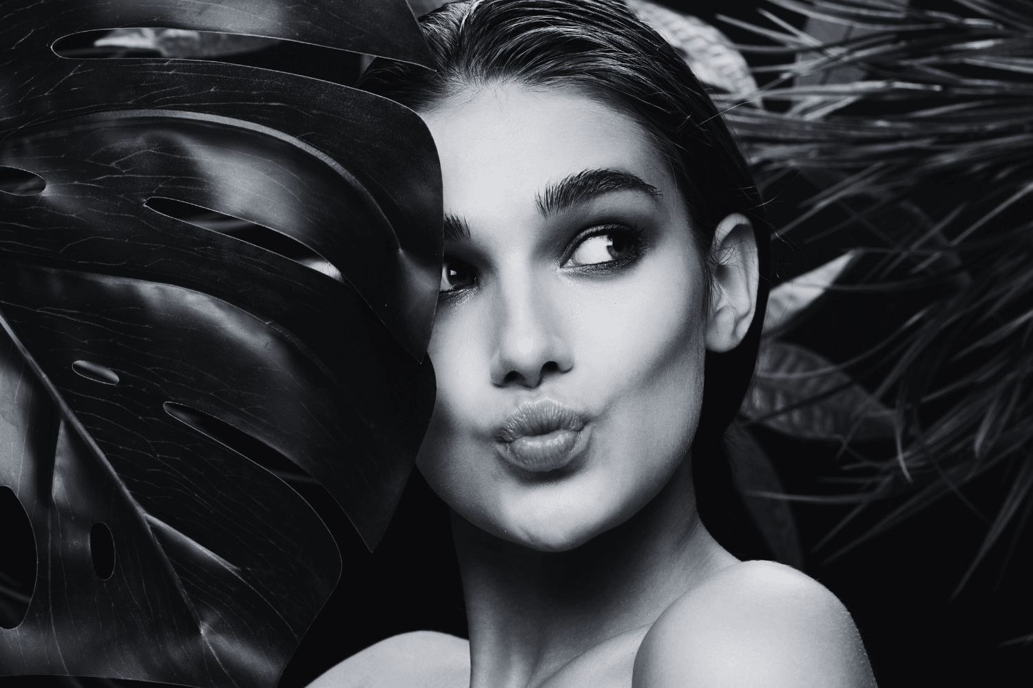 Fall in Love with Your Skin: Top 7 Best Anti-Aging Treatments for the New Upcoming Season - Age To Perfection